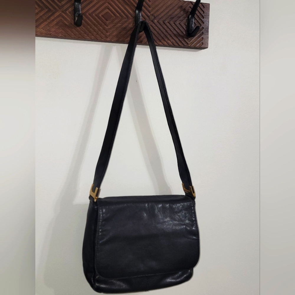 Jacqueline Ferrar Vintage Black Leather Shoulder Bag